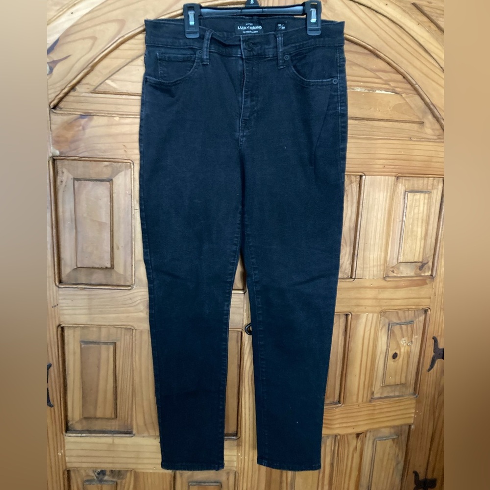 2/10.00 Lucky Brand Women’s Black Jeans